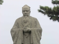 经典传奇 你好真相君 千年古墓的神秘主人