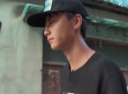 变形计 第十四季 暴走·青春03期：郑子豪大逃亡