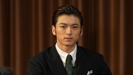 靠帅出圈！《海的一半》西装男团来了