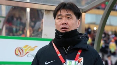 中国男足冲击2022世界杯 烫手山芋！李铁继任者不好当 有口无缘世界杯的锅