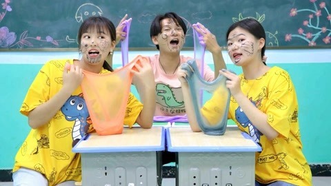 美女家务事 同学比赛无硼砂泥搭帐篷