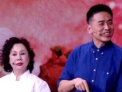 吃番茄可预防癌症 大厨制作开胃红酸汤