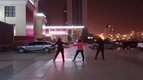 广场舞 歌曲相当好听广场舞也好看