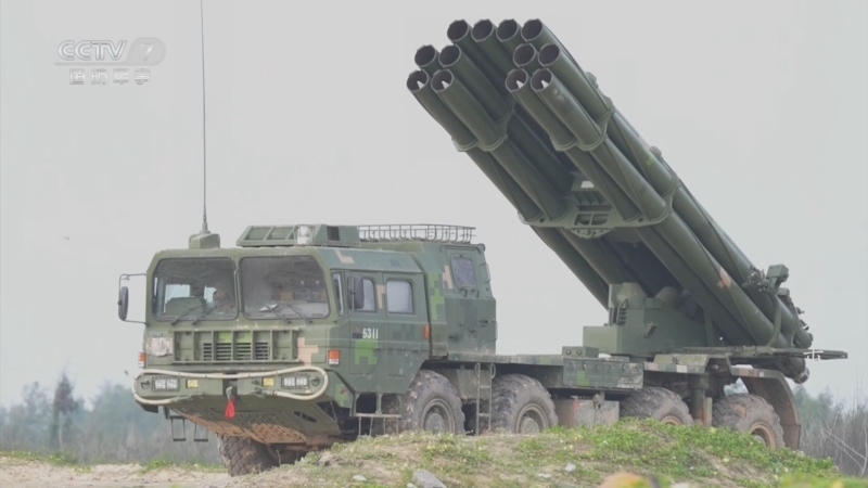 《国防故事》 20260123 远程铁拳 精准打击