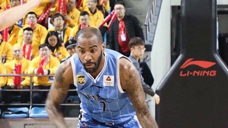 CBA 18/19赛季 吉林VS北京第四节：杰克逊被吹T，吉林大胜27分