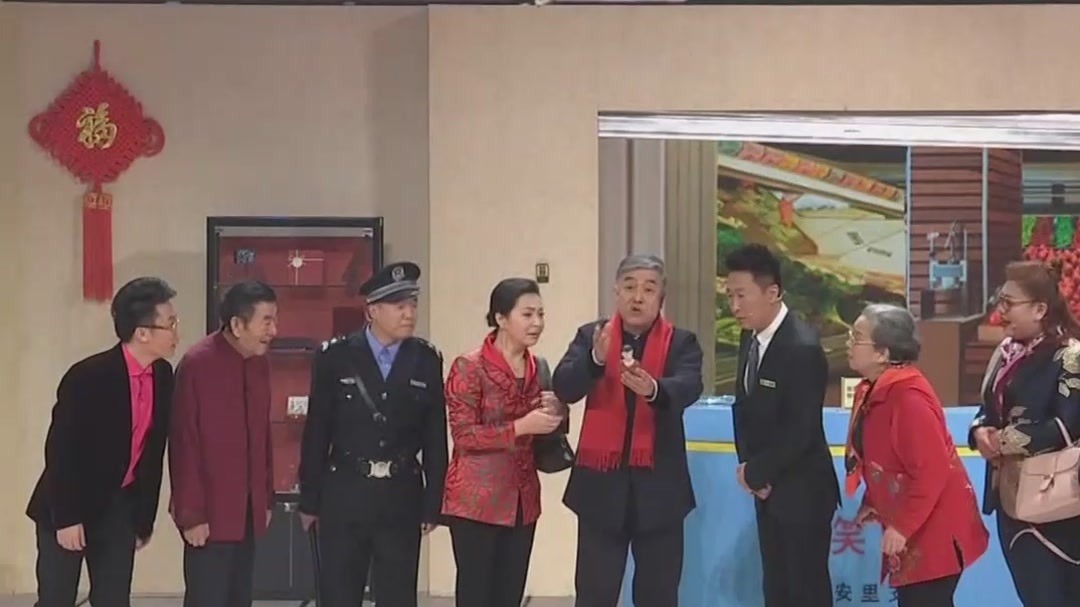 为民服务好榜样 父子情深暖人心