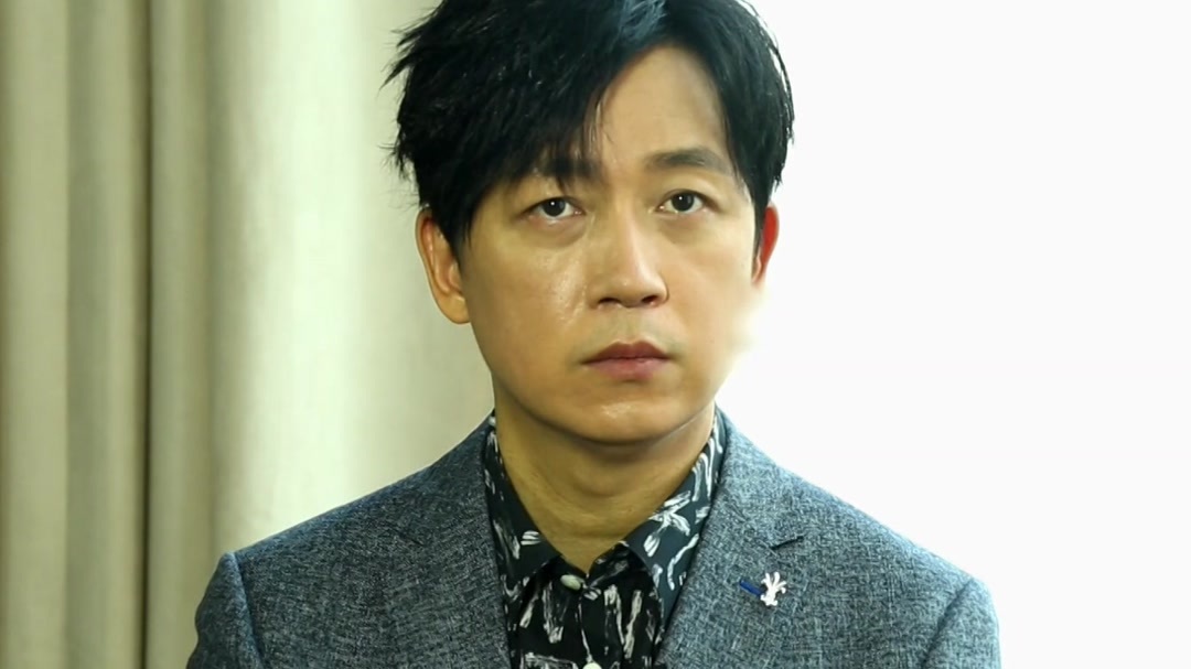潘粤明和“胡八一”融为一体？