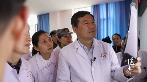 时代医者 董家鸿院士7天7夜车轮战救治虫癌患者