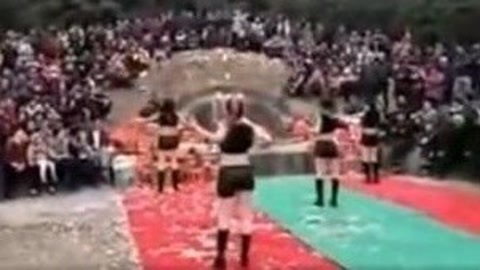 唱罢吹灯 舞女扫墓《舞女祭祖》