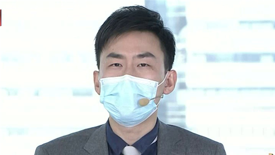 老师请回答 大中小学同上一堂课 李永乐老师讲述如何与电子产品和平共处