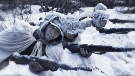 中国129名军人宁可冻死也不撤退，美军官脱帽致敬