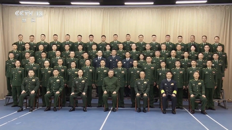 24小时 《24小时》 20231201