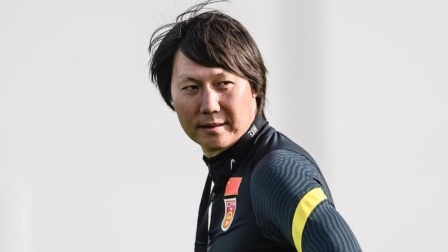中国男足冲击2022世界杯 李铁辞职后首次发声：结束一段珍贵的旅程，感谢所有