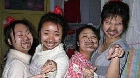 高兴就好 亮瞎！各色奇女子火拼下限