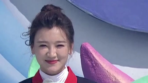 男幼师表演可爱加油舞 第一组女生全军覆没
