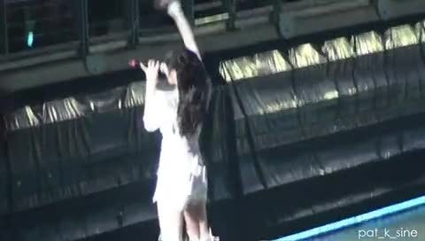 IU kiss&cry Kissing You 少女时代二巡泰国曼谷站(2nd Asia Tour in Thailand) 饭拍版 12/02/12-少女时代