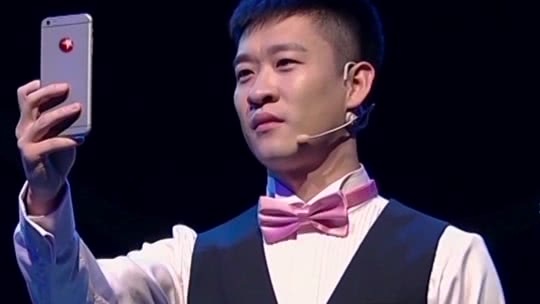 欢乐集结号 小岳方言再现泰坦尼克 致敬小李喜获奥斯卡