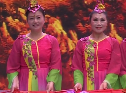 321动起来 广场舞《中国脊梁》