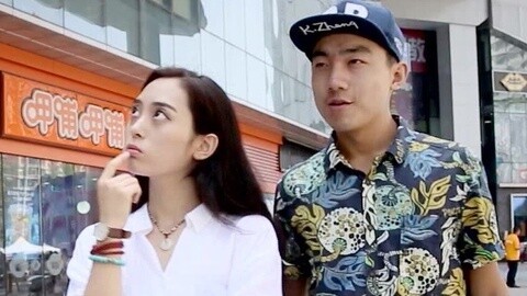 学校里的疯子 妹子逛街逼疯男友横尸街头