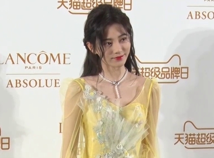 饭爱豆娱乐 鞠婧祎分享翻拍经典角色