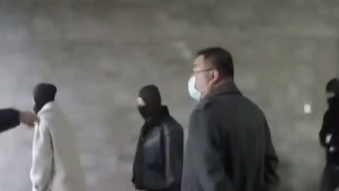 法治中国60分 内蒙古疫情期间25人戴口罩赌博被查处