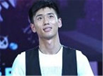 我们约会吧 海陆空三栖帅哥侃笑全场
