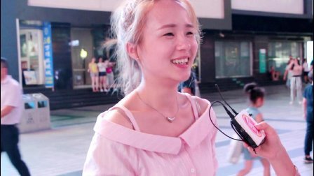 厉害了学妹 追女生怎样才算有诚意?妹子说帮我上王者