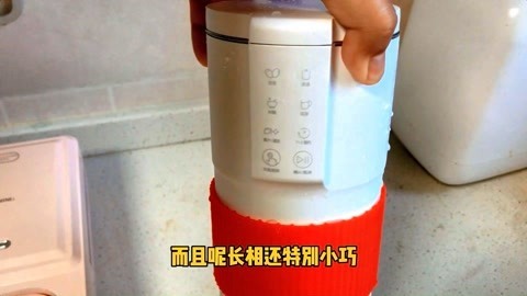 梁小轩和轩妈试吃各种美食 集米一人食破壁机