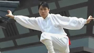 谁与争锋 第二季 “方世玉” 梅花桩上躲飞镖