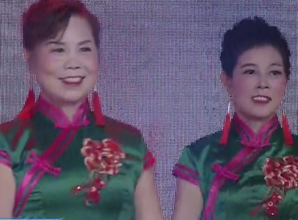 321动起来 广场舞《花开中国》