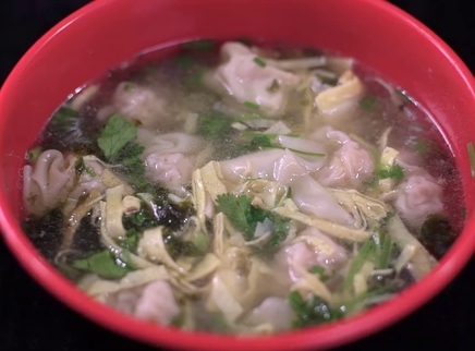 觅食迹 时髦上海爷叔做着老上海的味道