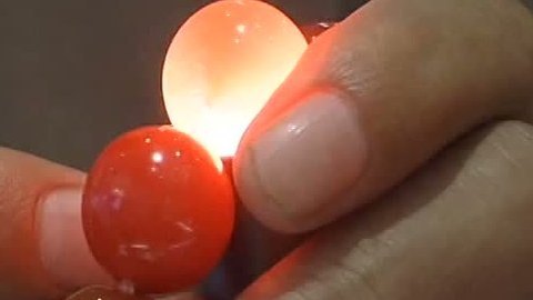经济法眼 谁动了我的南红玛瑙