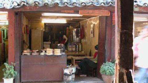 乐活好正点 猫街小吃店 特色料理最馋人
