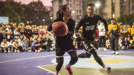 去你的篮球梦！音乐学院小姐姐被男生各种球场神操作秀懵