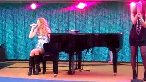 Taylor Swift Back To Demcember & Apologize - Aboard Allure of the Seas现场版 11/01/21-Taylor Swift (泰勒·斯威夫特)