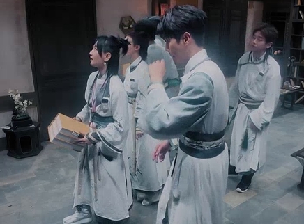 密室大逃脱 第六季 会员Plus版：全员唱好运来壮胆