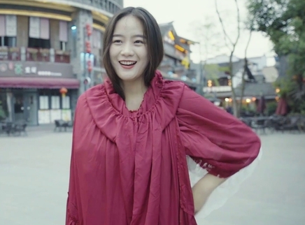 二更视频 比狐狸精更可怕的美少女