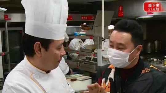 人气美食 桂巷菜场双档粉丝汤 辣椒酱是一绝