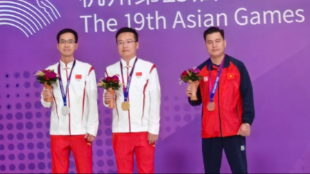 象棋男子个人决赛 中国选手郑惟桐拿到金牌和赵鑫鑫银牌！