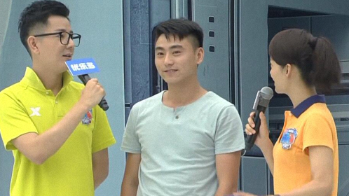 男生女生向前冲 第九季 女生队失误连连，冲关道上也要看运气