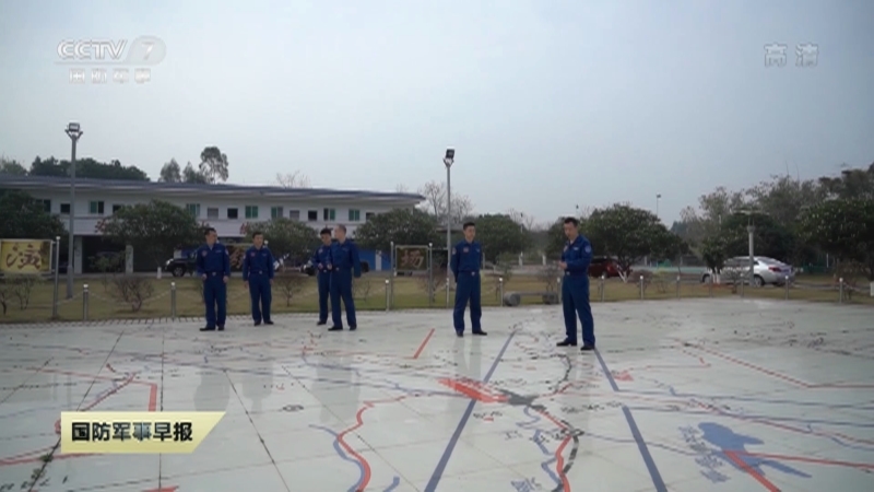 《国防军事早报》 20210225