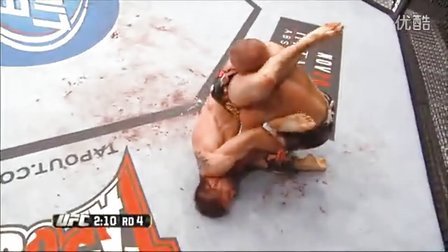 UFC无限制格斗 2012 UFC154 圣皮埃尔力擒康迪特 火爆场面血流成河