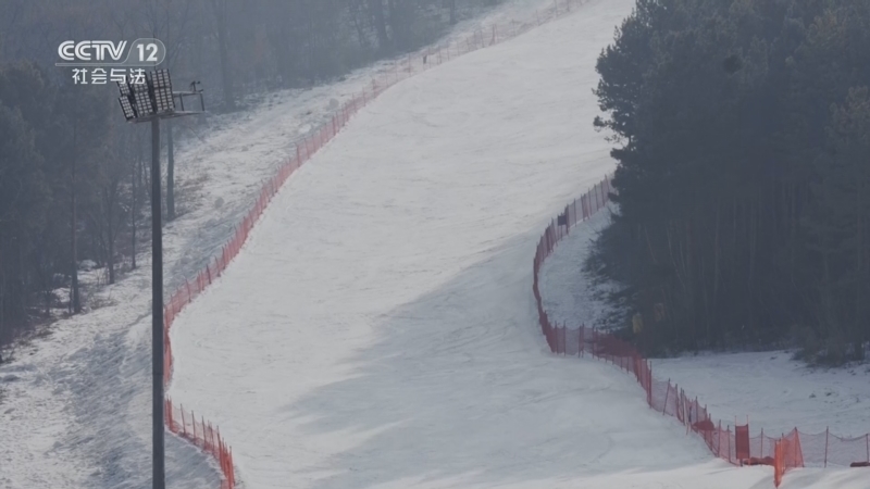 《现场》 20260221 雪场相撞谁之过