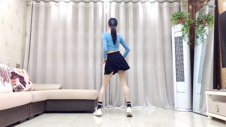 网红广场舞《悬浮》背面演示教学