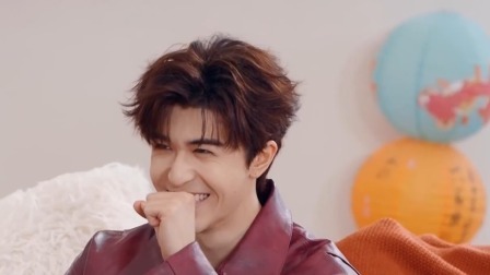 宋雨琦解锁2025专属词条，尹浩宇包饺子年味十足