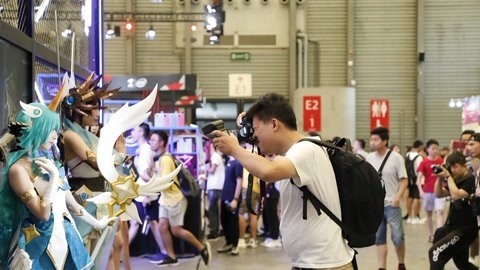 1818黄金眼 1818黄金眼20190803