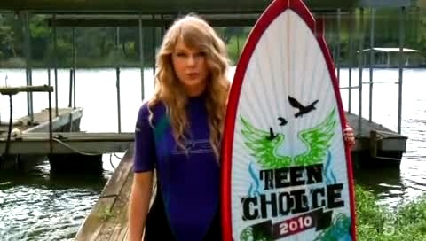 Taylor Swift 2010 Teen Choice Awards Surfing Clip-Taylor Swift (泰勒·斯威夫特)