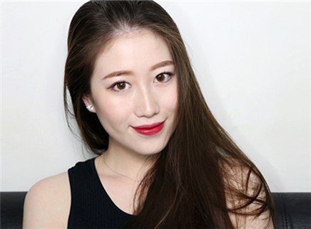 美芽 诱人玫瑰色妆 瞄上一眼就沦陷