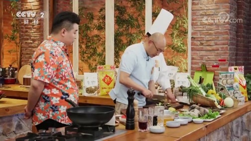 回家，吃饭 《回家吃饭》 20190509 咸蛋火腿沙拉 春笋薄荷牛肉粒 羊肚儿两吃