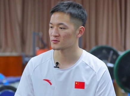 新闻当事人 2022 纪立家·只手摘星辰